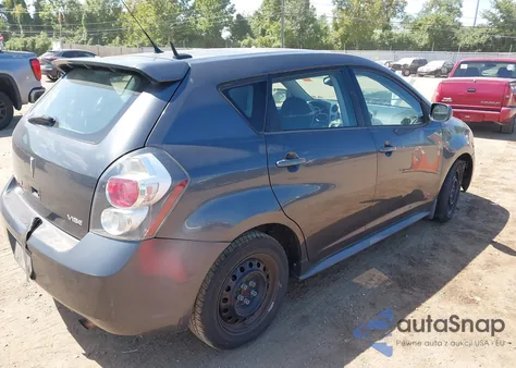 2009 Pontiac Vibe from USA, damaged, VIN 5Y2SP678X9Z461038